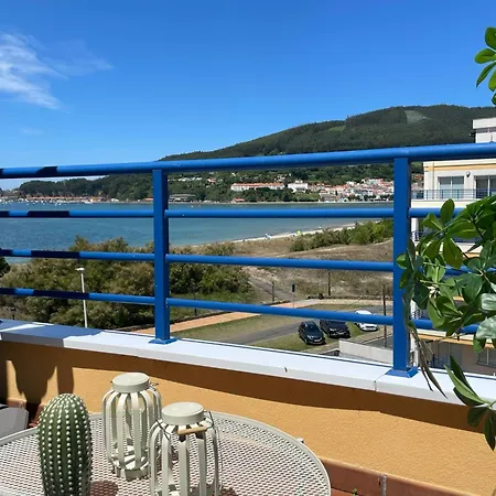 Con Vistas Al Mar B5 Urb Puerto Azul *